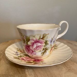 Beautiful Tea cup and saucer